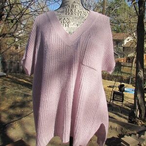 V-Neck Pink Short Sleeve Sweater